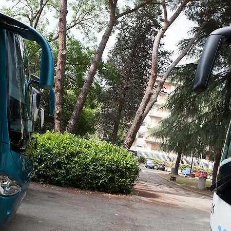 Auto Park Hotell