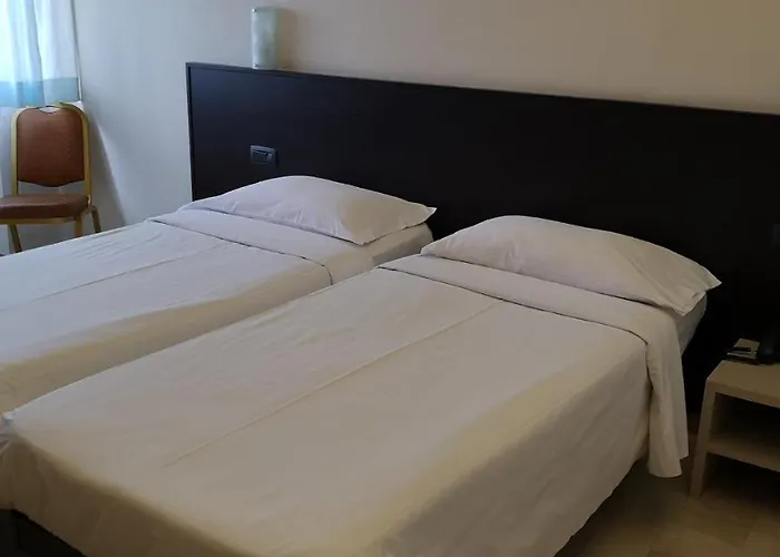 Ξενοδοχείο Auto Park 3*