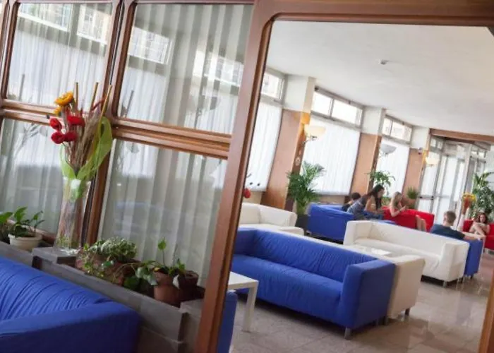 Ξενοδοχείο Auto Park 3*