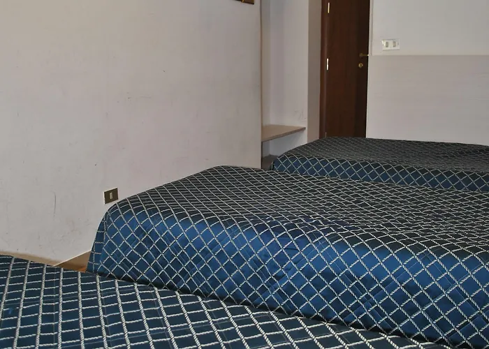 Auto Park Hotel