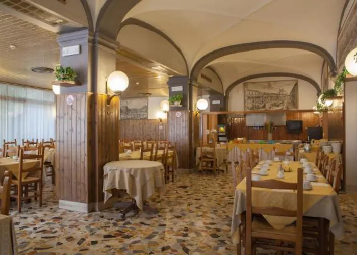 Auto Park Ξενοδοχείο 3*