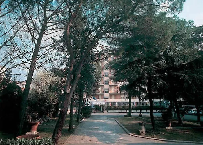 Auto Park Ξενοδοχείο 3*