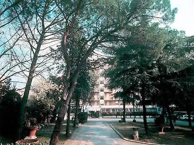 Auto Park Ξενοδοχείο Φλωρεντία