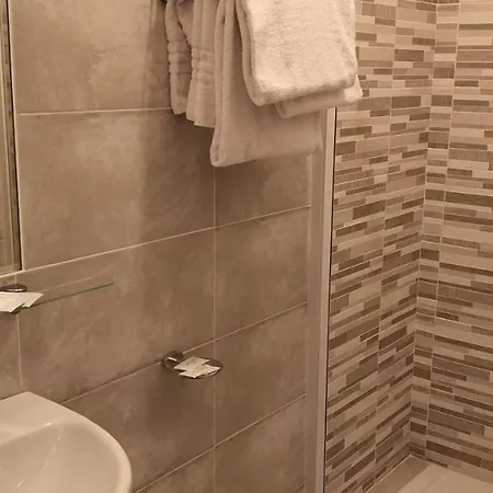 Auto Park Hotel 3*