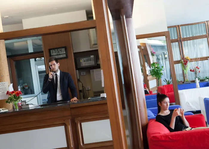 Auto Park 3* 佛罗伦萨